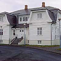 Höfthi House