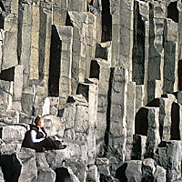 Martina On The Rocks